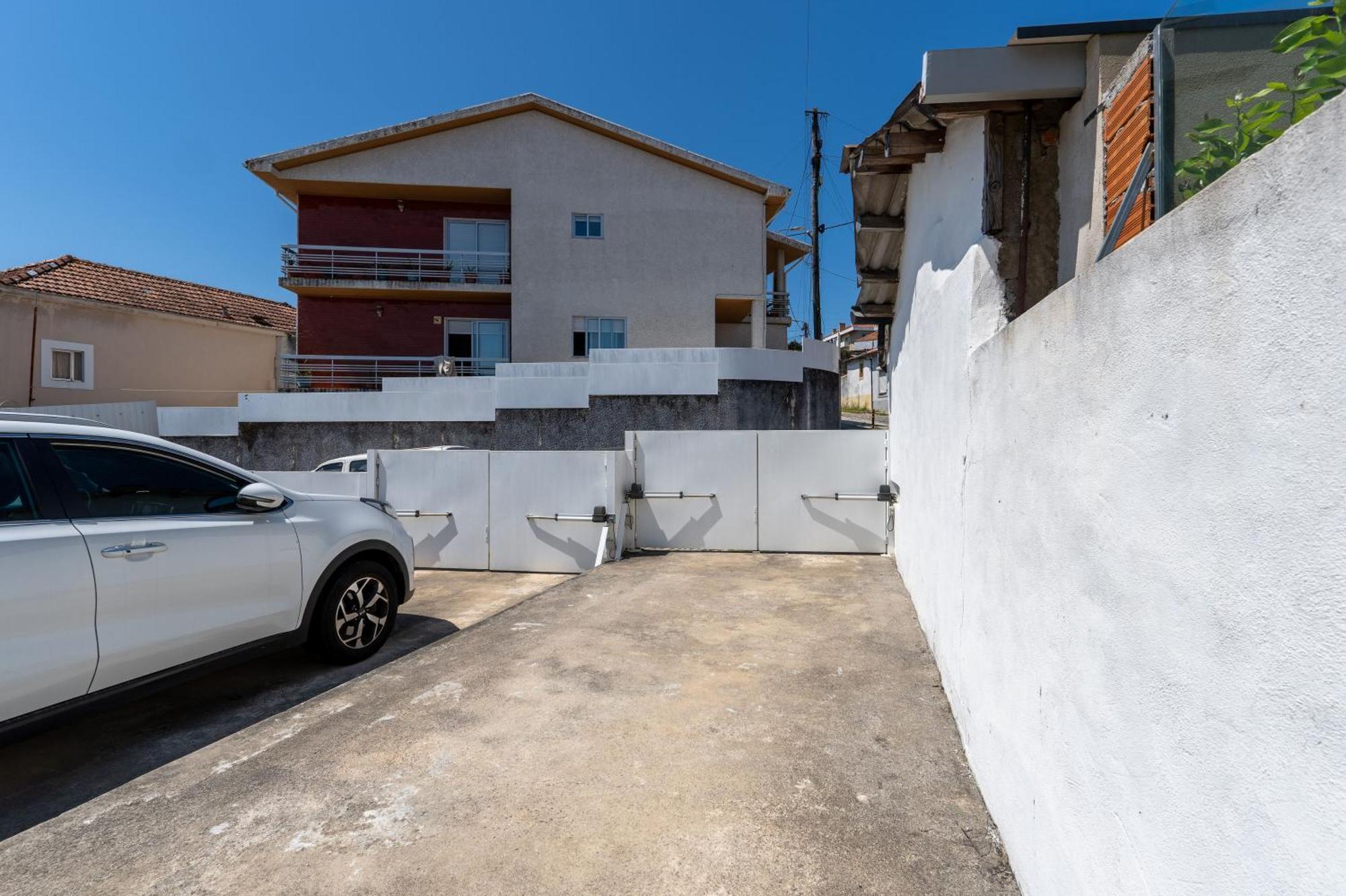 Getaway - Stadium & Parking Oporto